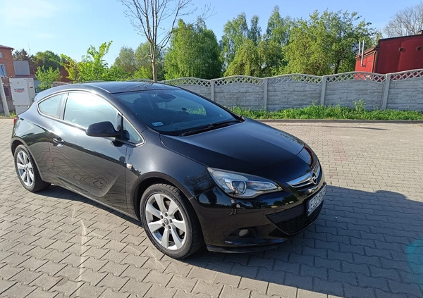 Opel Astra cena 30500 przebieg: 96834, rok produkcji 2012 z Zambrów małe 121